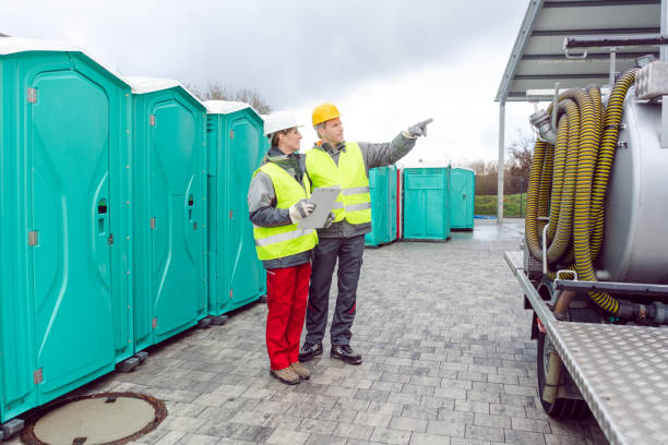 Types of Portable Toilets We Offer in Baileyton, AL